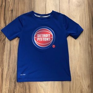Detroit Pistons T-shirt